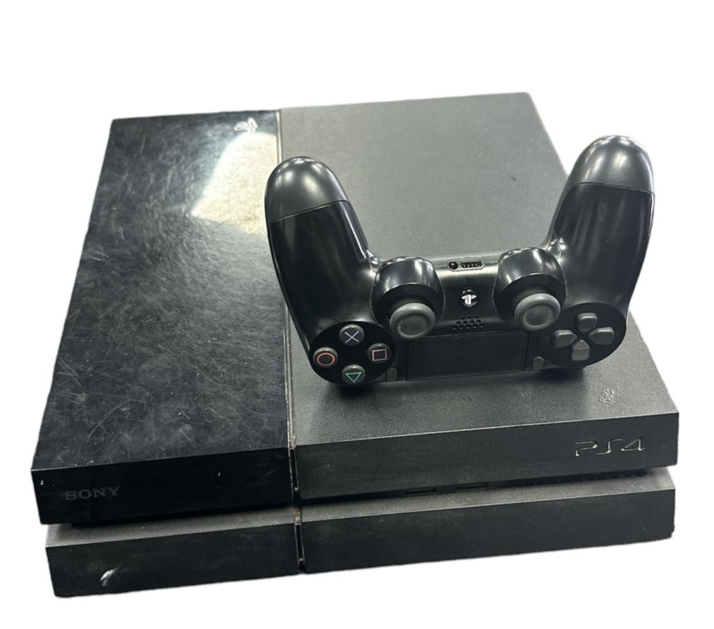 Sony Playstation 4 Chunky 500GB Unboxed.