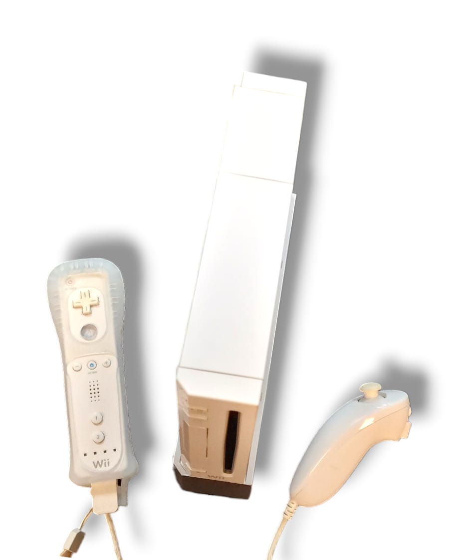 Wii Console with wiimote, nunchuck and wii sports