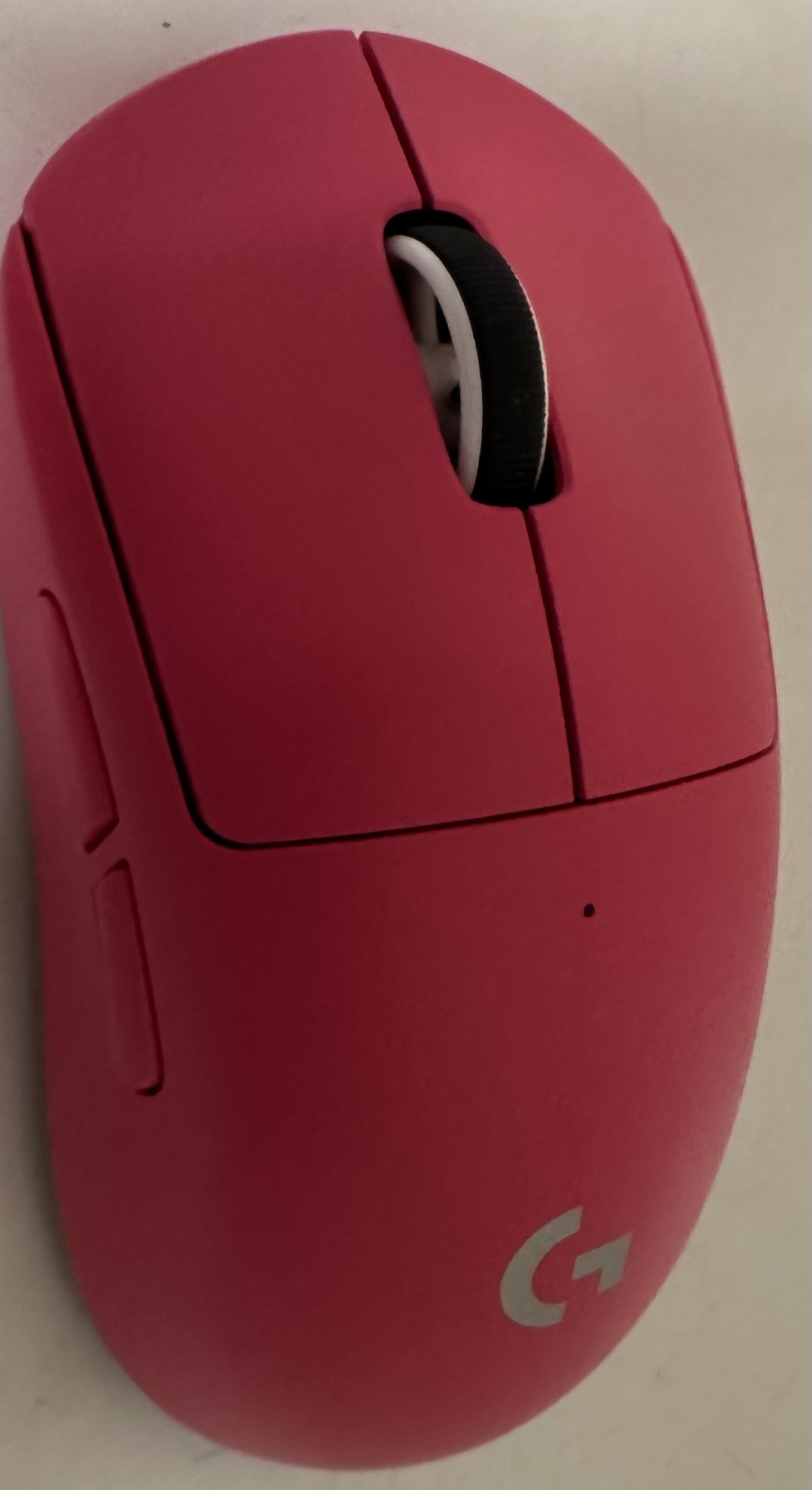 Logiteck Pro Mouse Pink 