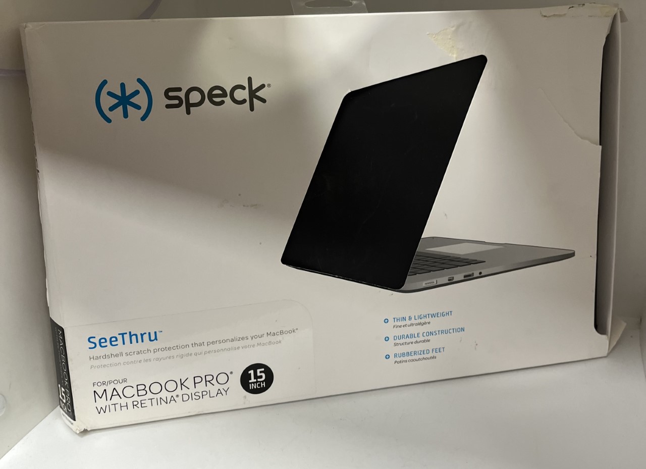 Speck See Thru Hardshell Scratch Protection That Personalizes your Macbook 