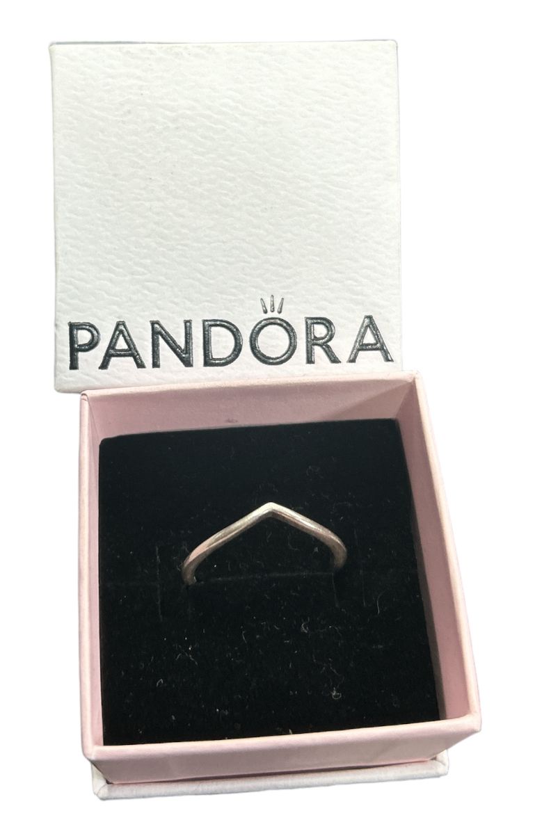 Pandora Ring - Wishbone Plain (60)