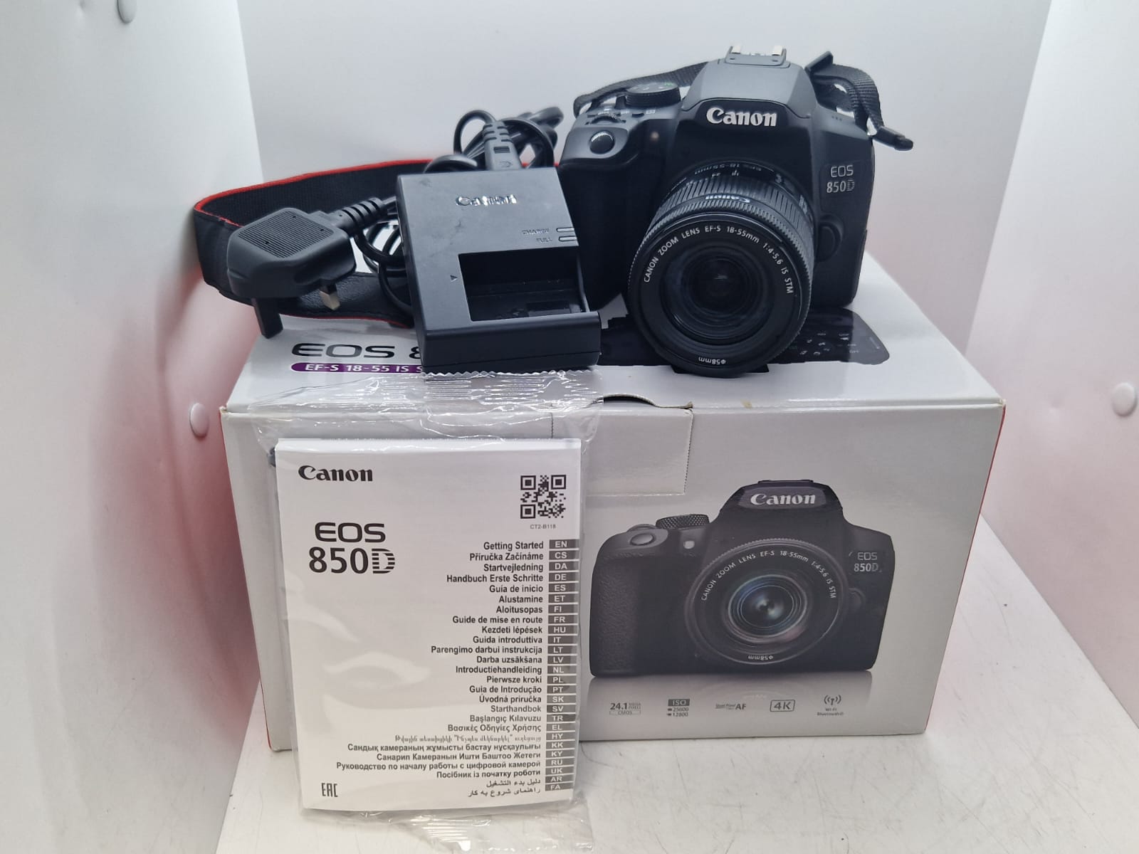 Canon EOS 850D 24.1 MP Digital SLR Camera with EF-S 18-55 mm STM Lens