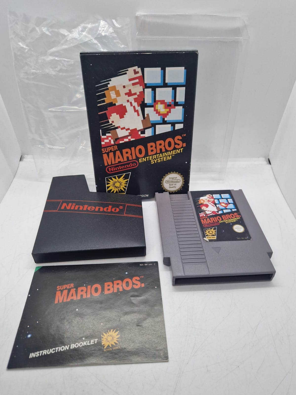 Super Mario Bros. (Nintendo NES, 1983)