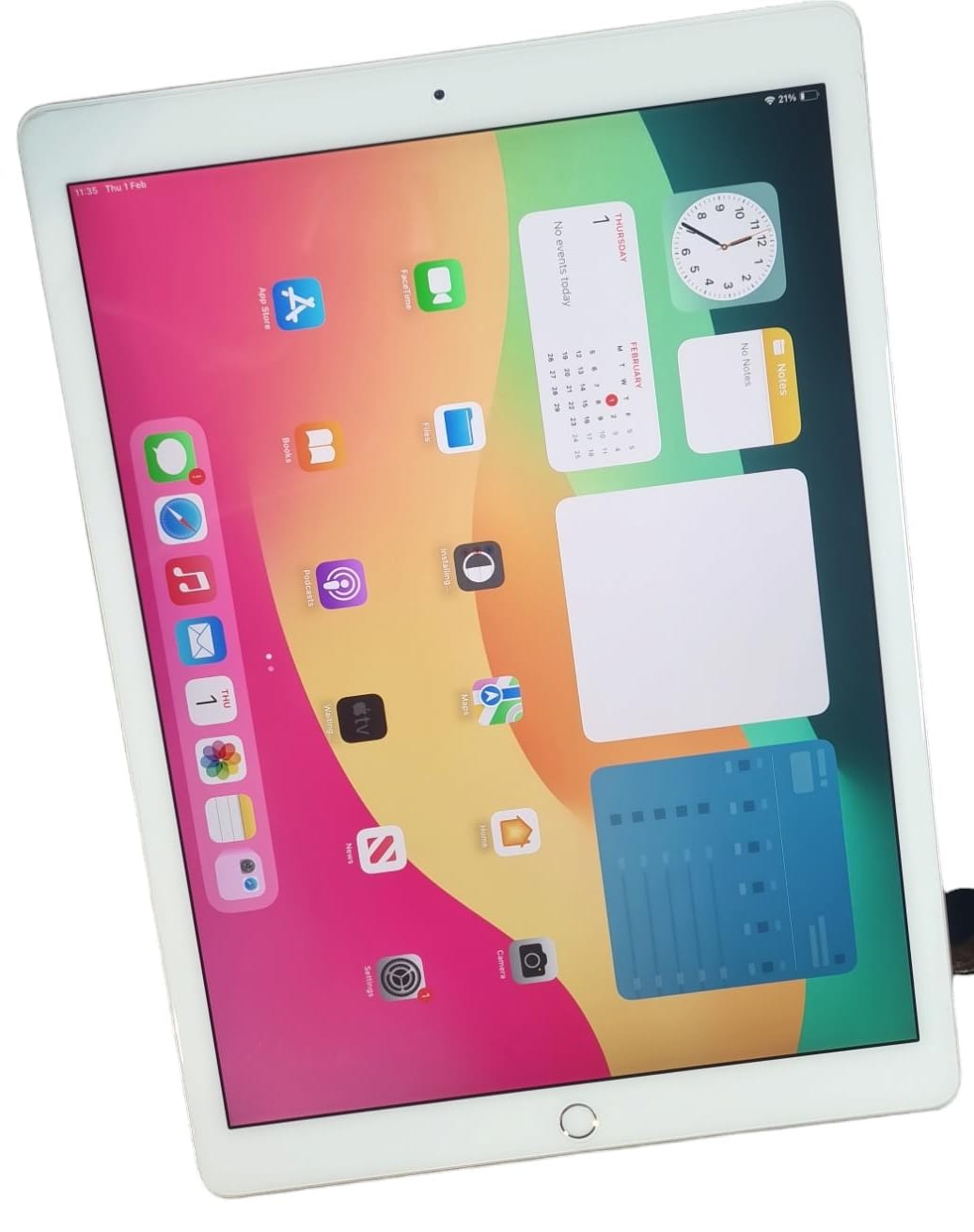 iPad Pro (12.9-inch) (2nd generation) Wi-Fi - 64GB - Model A1670 - Gold - No Box