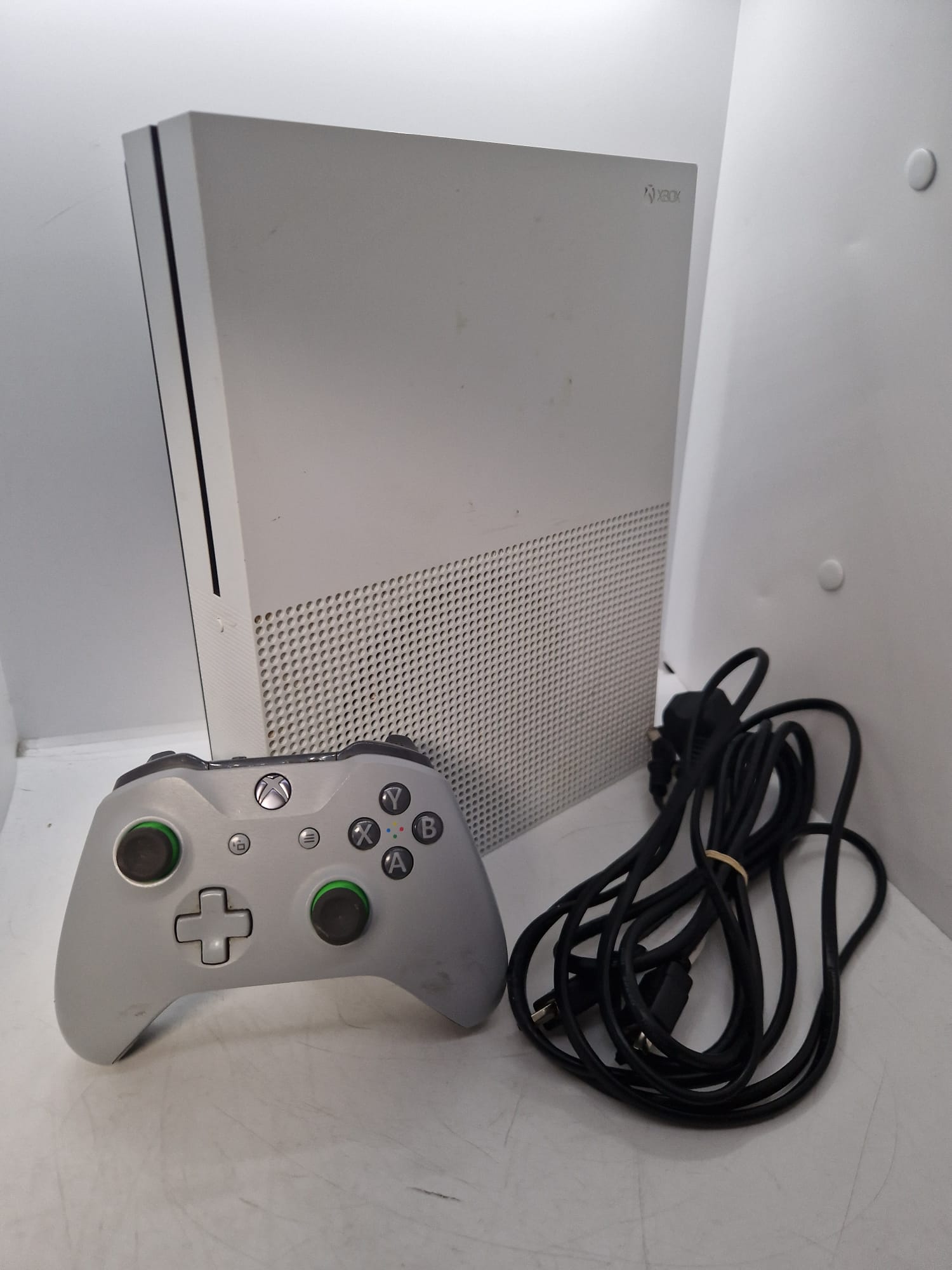 Microsoft Xbox One S 1TB Console - White + Grey Controller