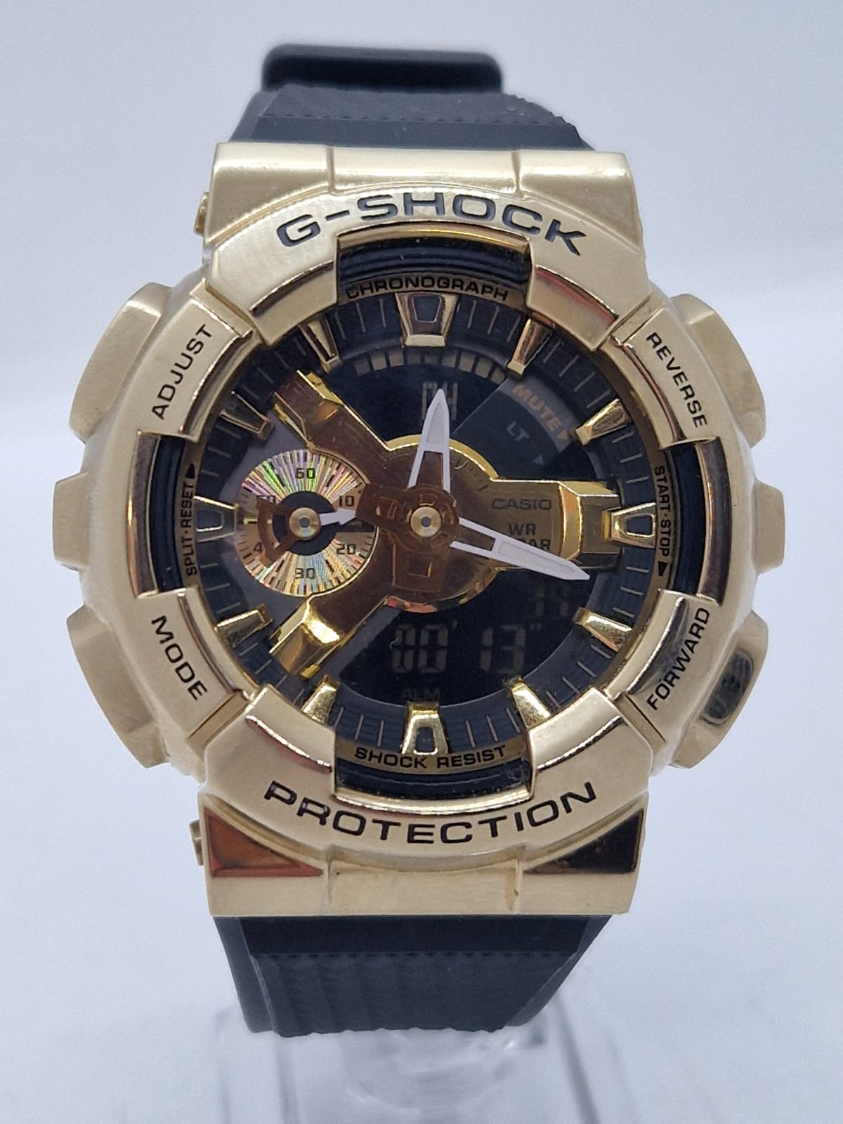 Casio G-Shock GM-110G-1A9ER. BNIB Watch