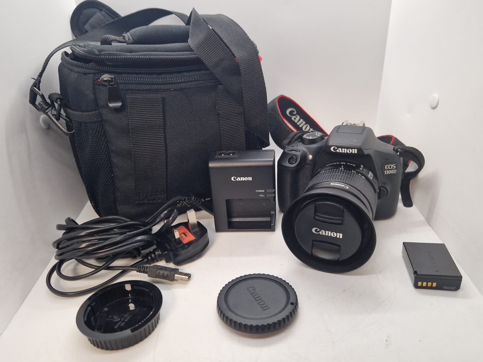 Canon EOS 1300D DSLR Camera - Black (with 18-55mm lens)