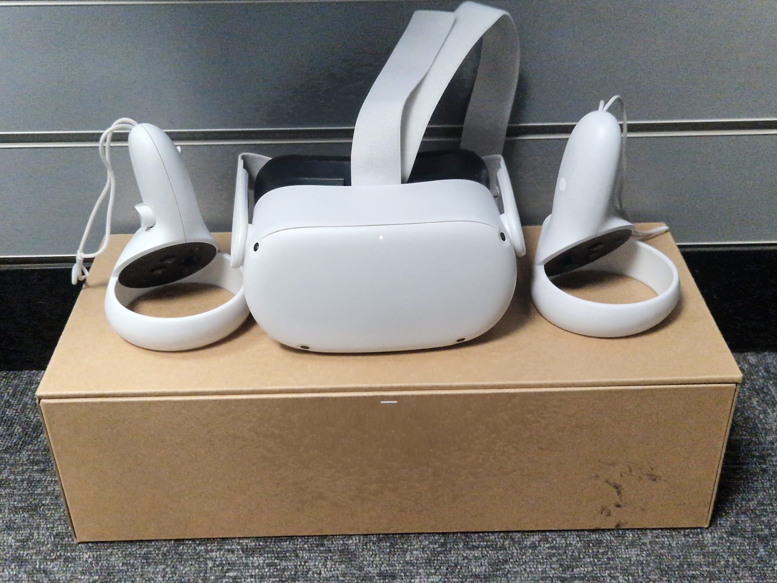 Meta Quest 2 128gb VR headset -Boxed