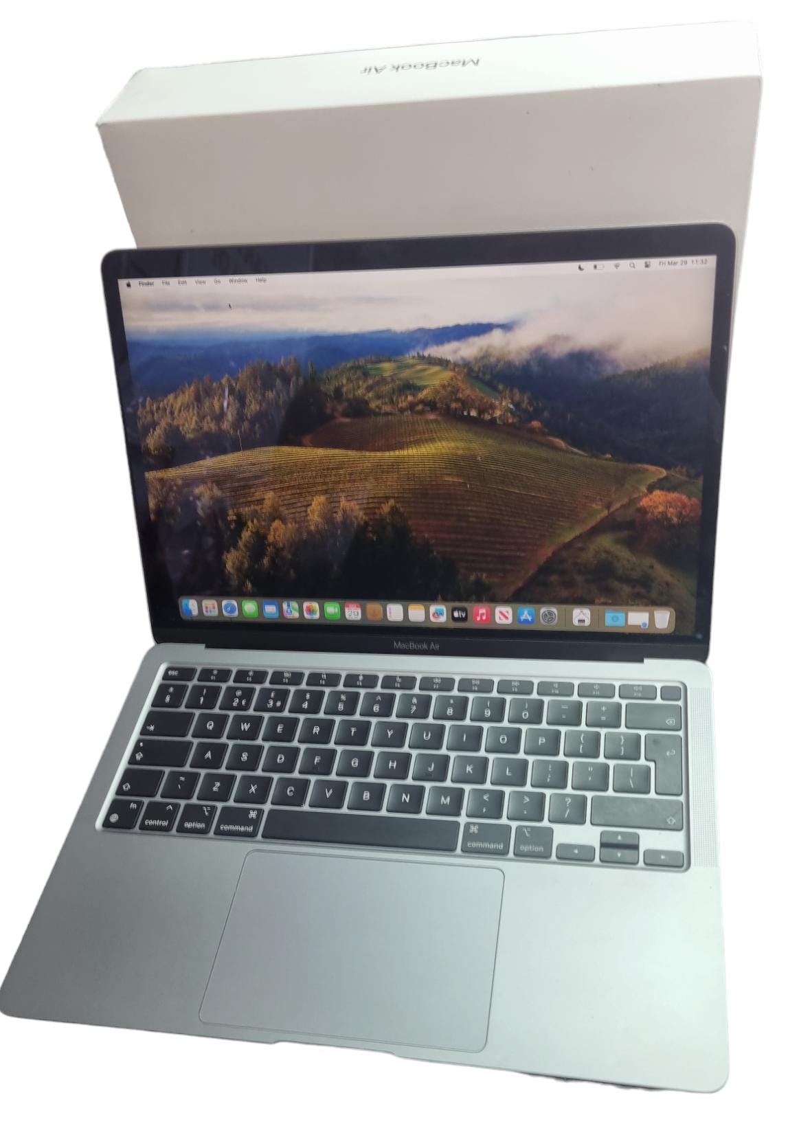 Apple MacBook Air (M1, 2020) - 8GB Unified Memory - 256GB SSD - 13.3 -Inch - A2337 - Boxed