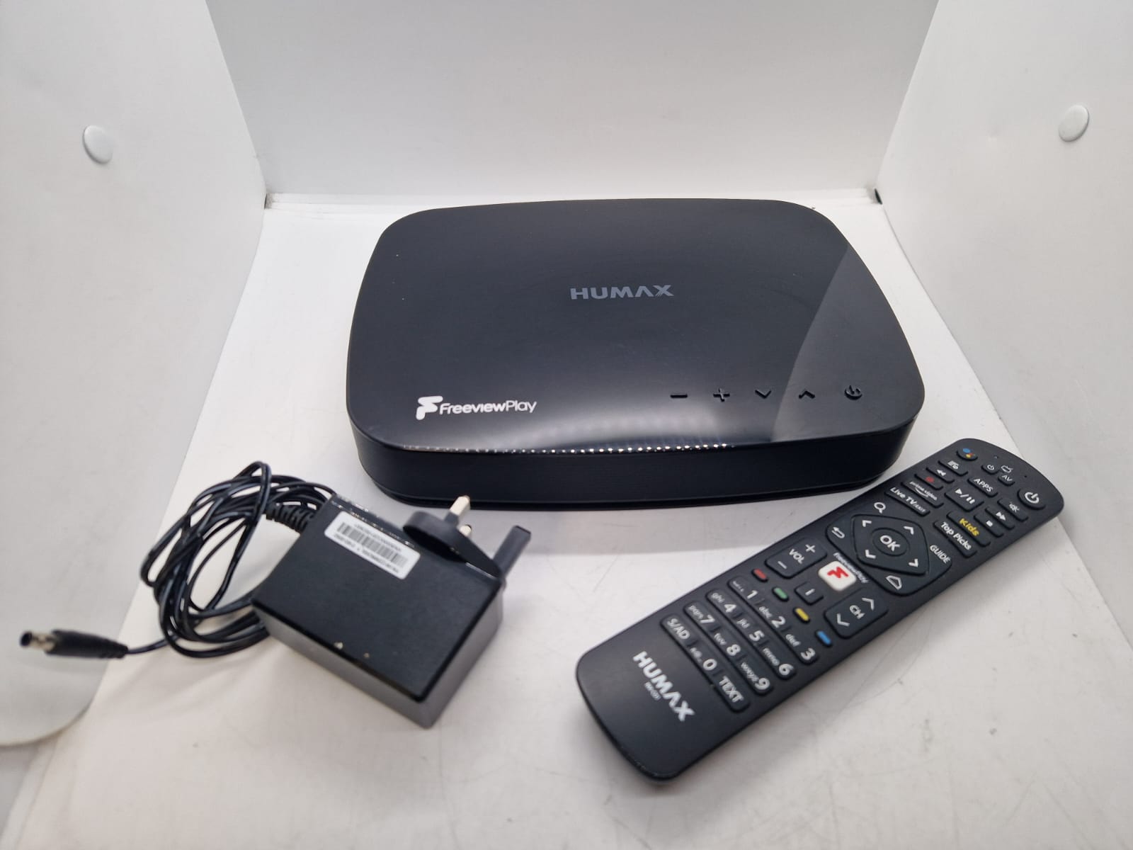 Humax 2TB 4K Ultra HD Smart Android Freeview Play TV Recorder - Black